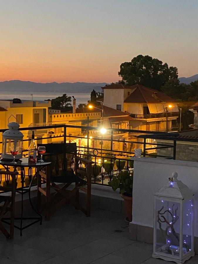 Artelie Apartment Kyparissia Exterior photo